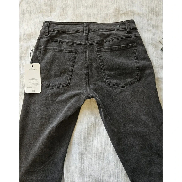Cabi Womens Curvy Slim Boot Jeans Size 6 Long Color Shadow Black Gray NWT - Picture 4 of 7